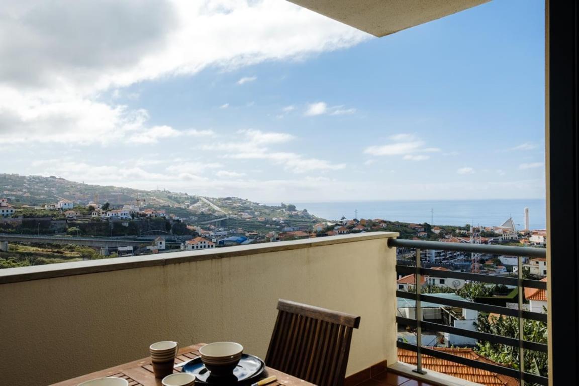 شقة Guestready - Serene Escape In Câmara de Lobos المظهر الخارجي الصورة