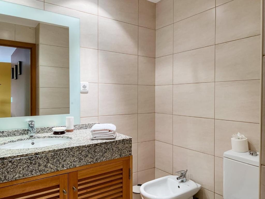 شقة Guestready - Serene Escape In Câmara de Lobos المظهر الخارجي الصورة